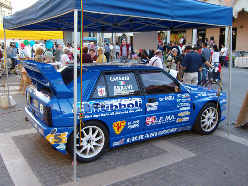 foto faenza piazza c#167C56